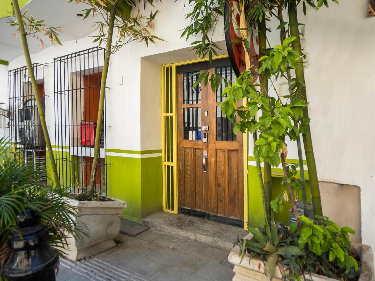 Oyo Hotel Hare Krishna Monterrey Ngoại thất bức ảnh