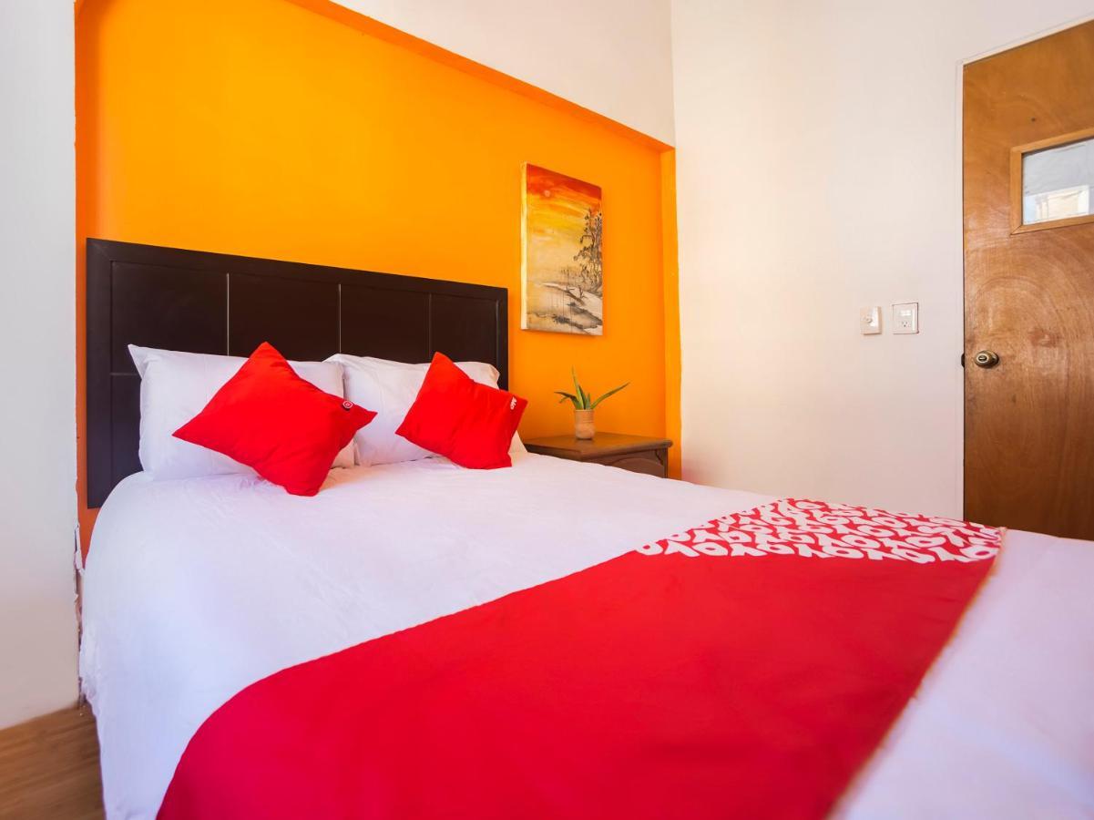 Oyo Hotel Hare Krishna Monterrey Ngoại thất bức ảnh